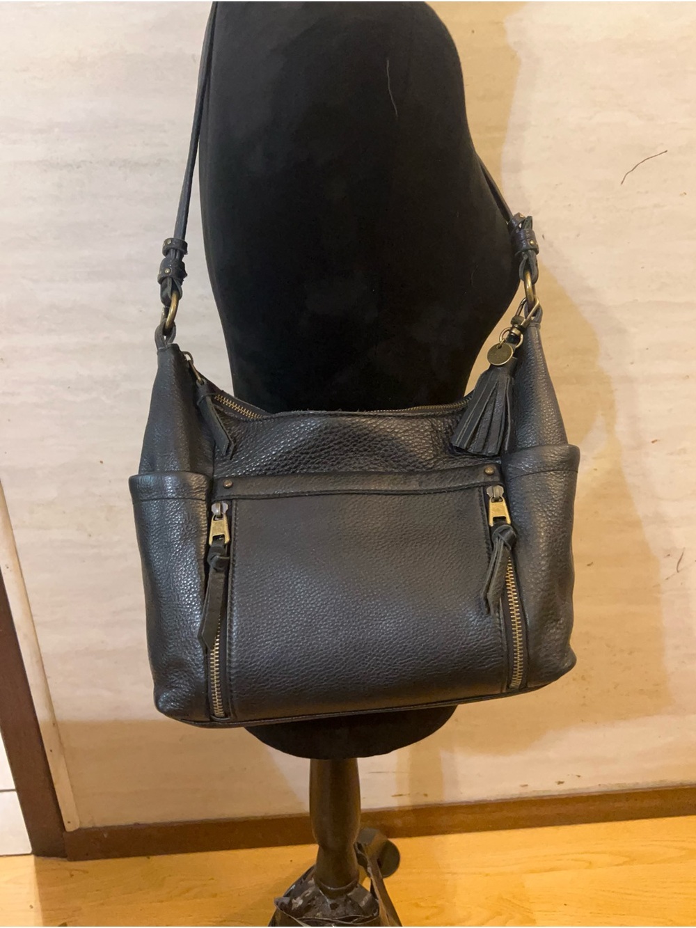 The Sak Collective Keira Leather Hobo Bag.